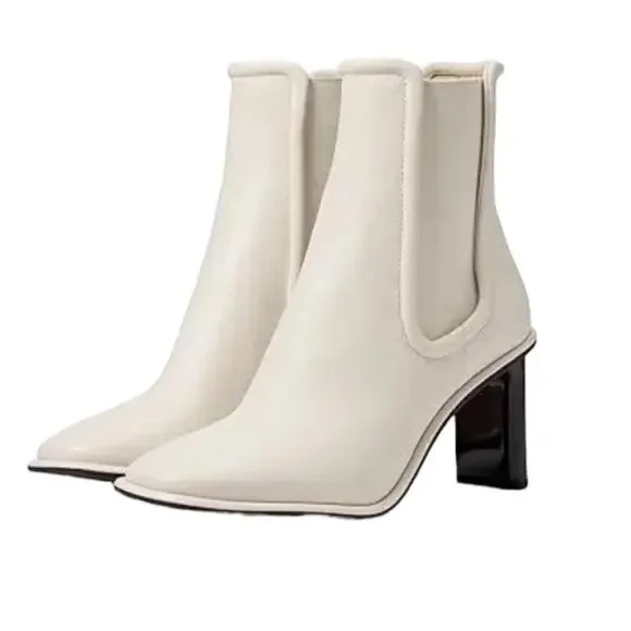 ^NWOT Women’s Coach Geneva Chalk Bootie – Sz 9 - Picture 2 of 9